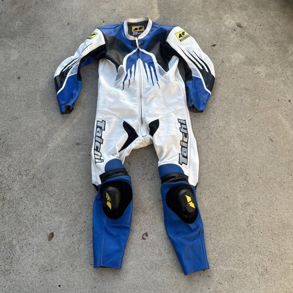 RS TAICHI Racing Men’s Suit Blue White  size 3L 46 US